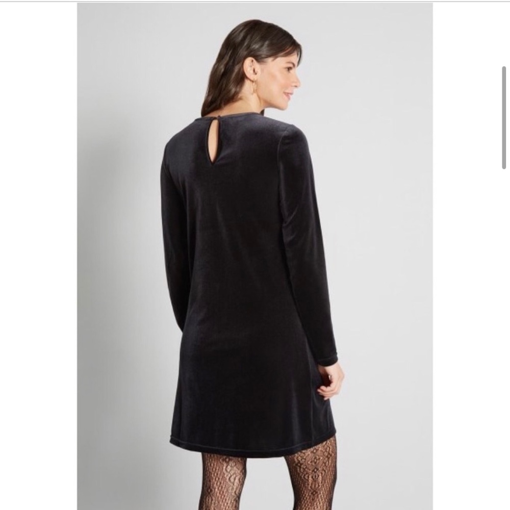 NWT ModCloth Mini Dress Black Velvet Medium Stars Celestial Witchy Whimsigoth - Picture 2 of 10